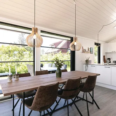 בית נופש Three-bedroom In נקסו